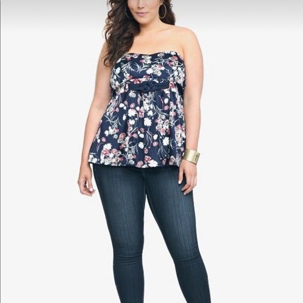 Torrid Navy Floral Knot Strapless Top Size 2